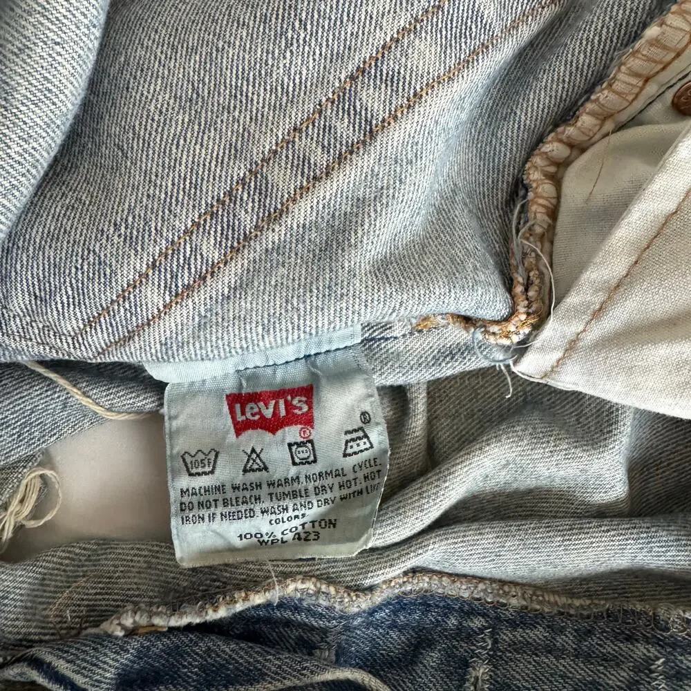 Vintage 90s Levis 501s Thrashed Light Wash Mens 34 x 30 Distressed Red Tab Jeans